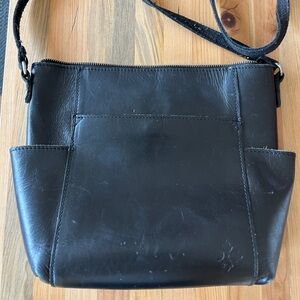 Patricia Nash Aveley Crossbody,  Black